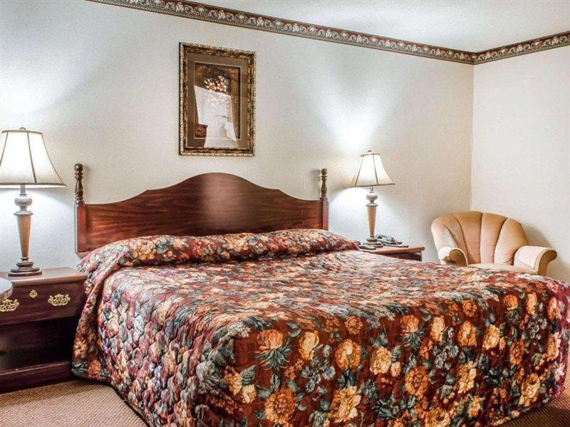 Frackville Econo Lodge מראה חיצוני תמונה